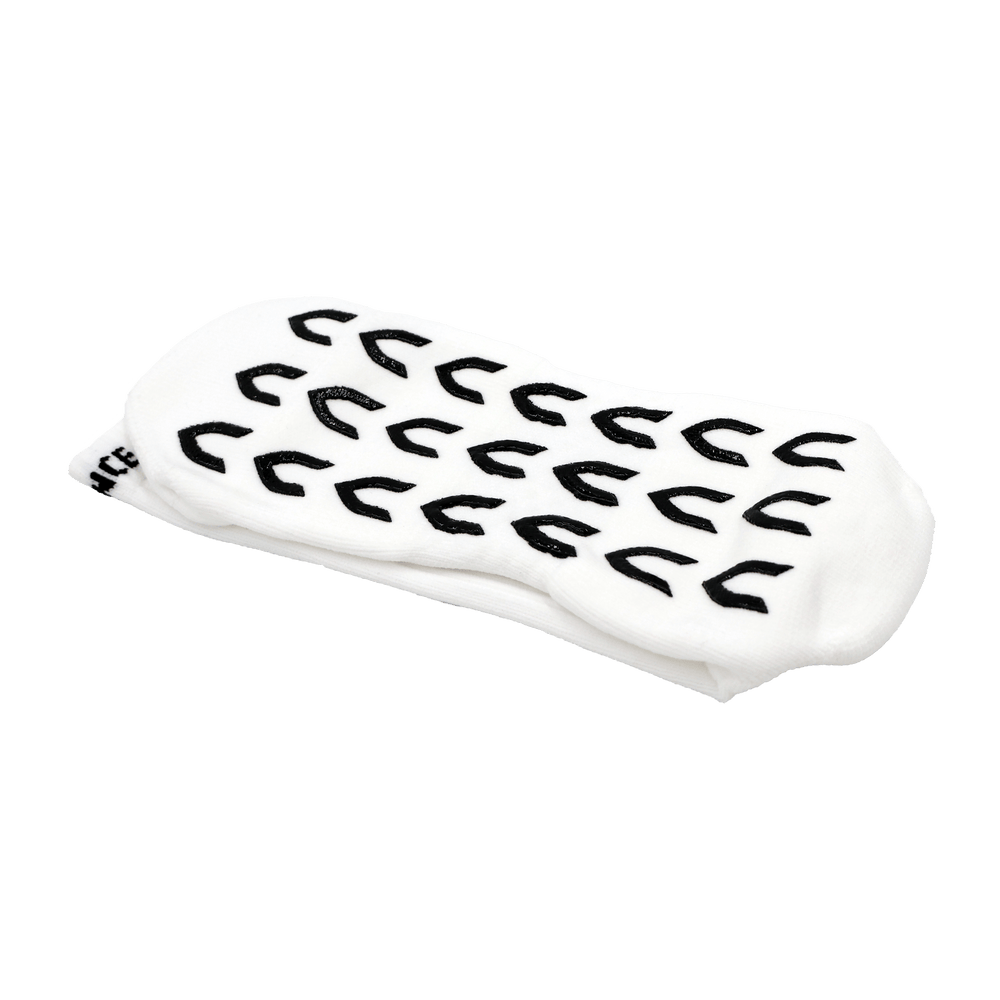 VKTRY Grip Socks (3 Pack)